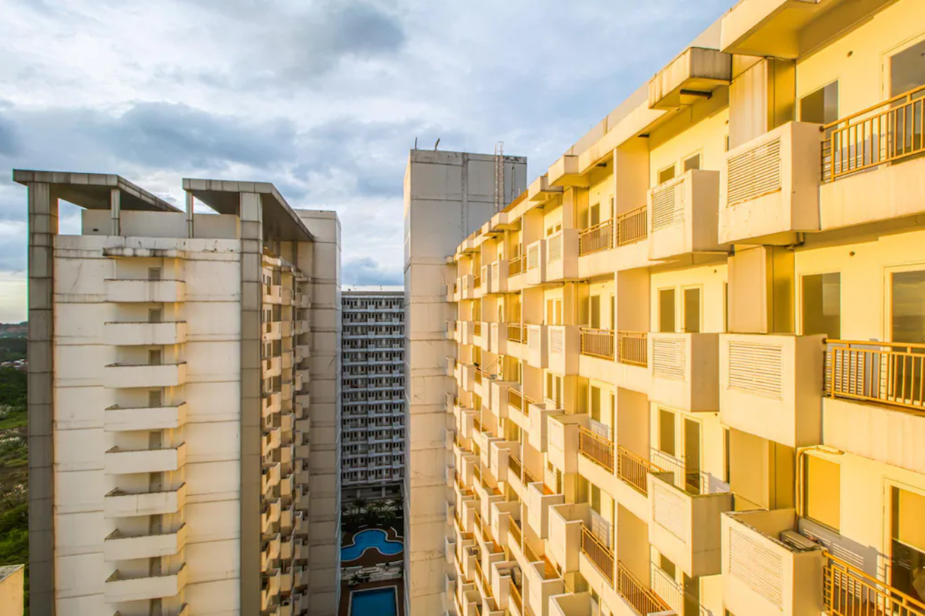 Skyview Sentul Tower Apartments